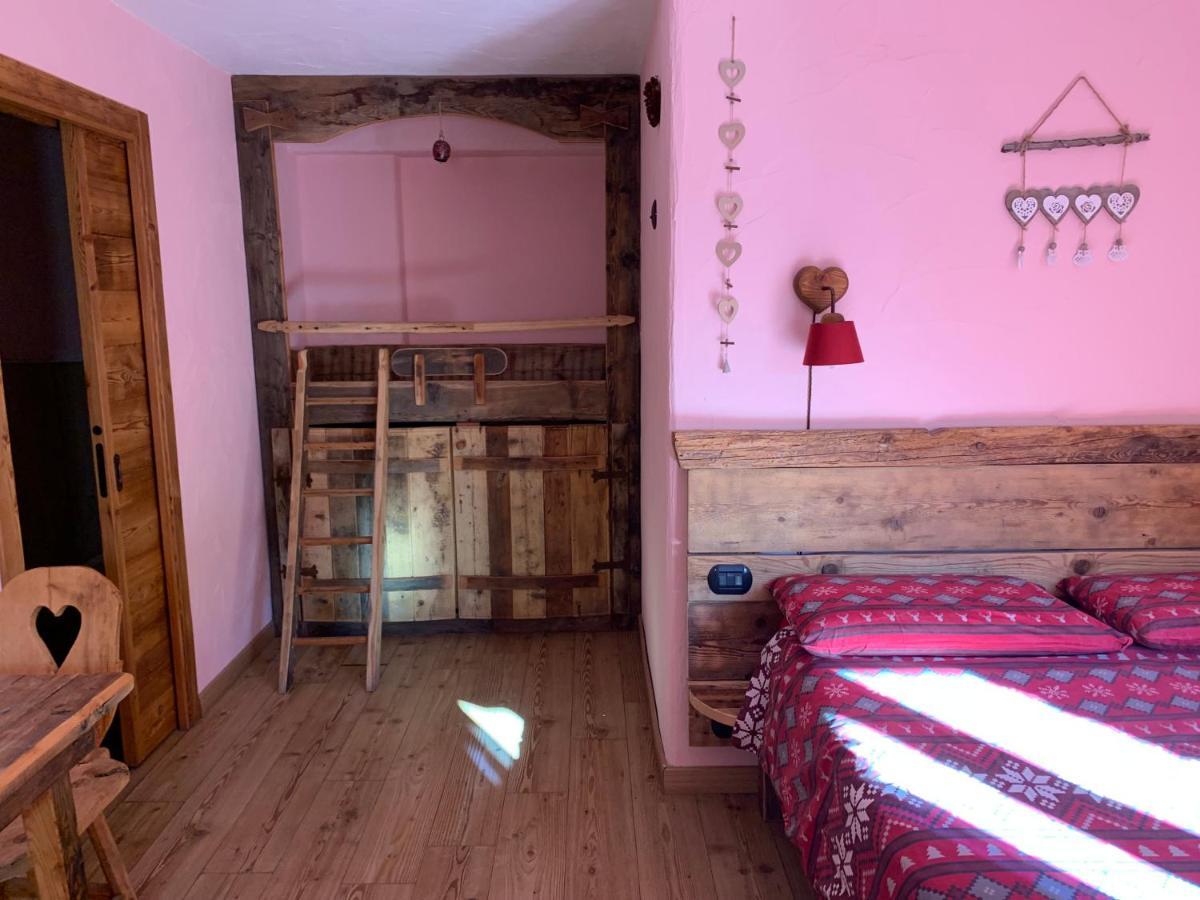 La Ferme Du Grand Paradis Cogne Pokój zdjęcie