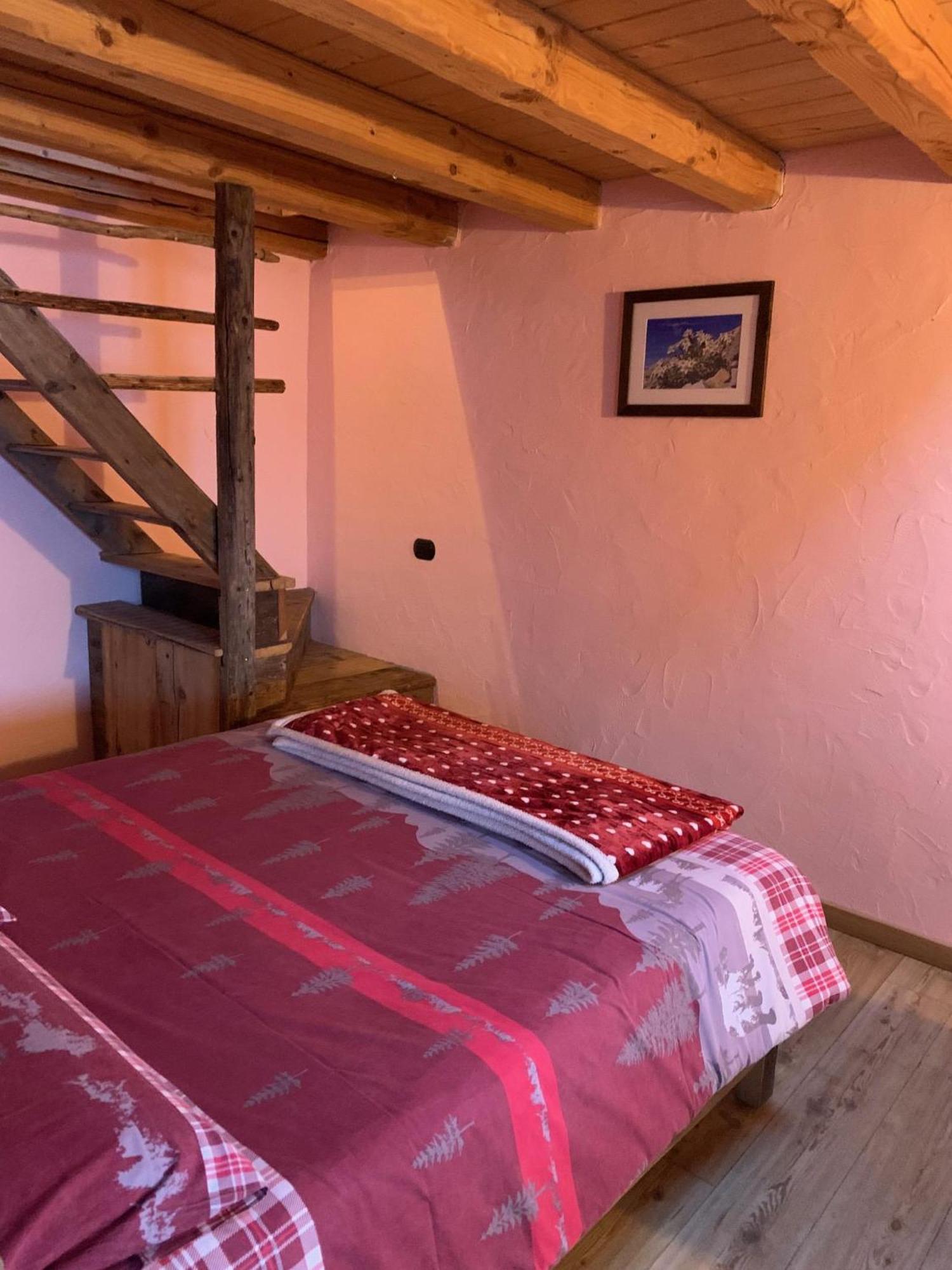 La Ferme Du Grand Paradis Cogne Pokój zdjęcie